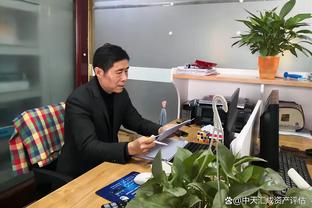 拉维亚社媒庆祝切尔西首秀：终于穿上这件球衣是一种荣誉